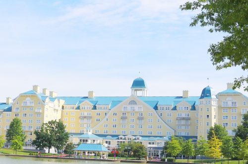 hotel disney new port